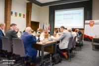 Sesja Rady Powiatu: Radni na końcu kadencji samorządowej [FOTO]