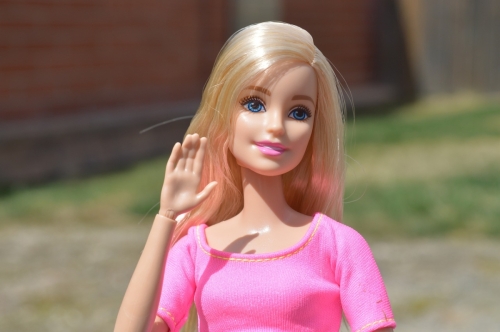 Światowa premiera Barbie. Różowe szaleństwo na całym świecie. A Ty masz jakieś wspomnienia z tą lalką?
