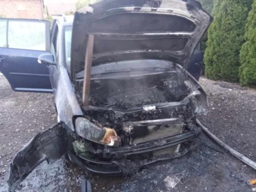 Pożar samochodu w Kościelcu! Znamy szczegóły akcji ratunkowej