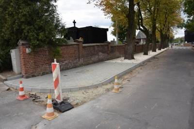 KŁODAWA: Remont chodnika przy ulicy Cichej w Kłodawie 