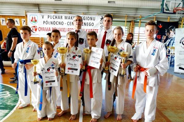 Karatecy Oyama Karate znowu na podium