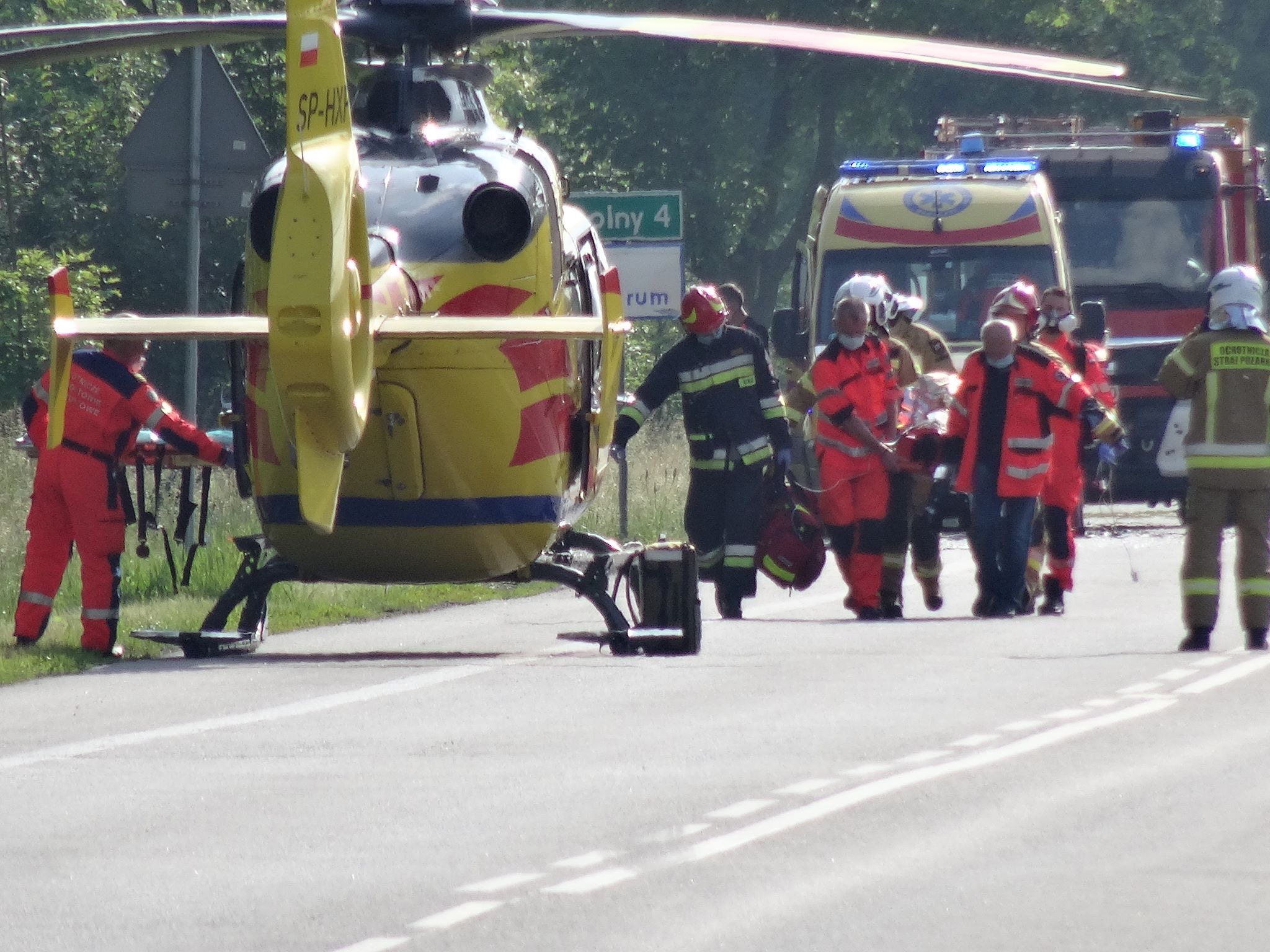 Śmierć na drodze! Jedna ofiara śmiertelna i dwie osoby w szpitalu