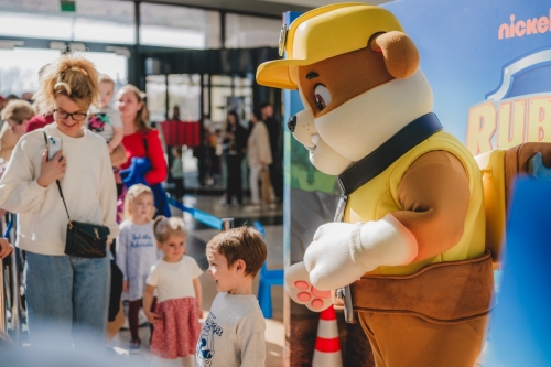 Rubble i jego Ekipa budują moc atrakcji w Ferio Konin!