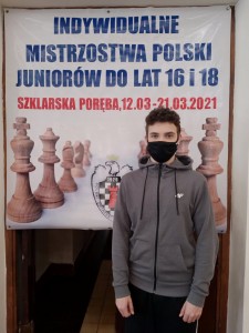 Szachista z UKS-u Kościelec zagrał w Mistrzostwach Polski Juniorów.