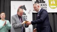 Dariusz Ostrowski odznaczony Złotą Odznaką Polskiego Związku Szachowego