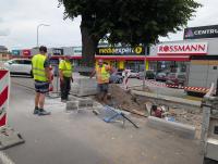Przy galerii powstaje przejście dla pieszych