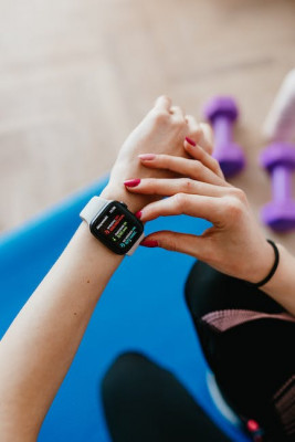 Jak wybrać smartwatch sportowy?