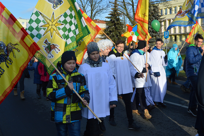 Orszak Trzech Króli licznie przeszedł przez miasto