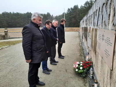 Upamiętnili 80 rocznicę wywózki Żydów do Chełmna