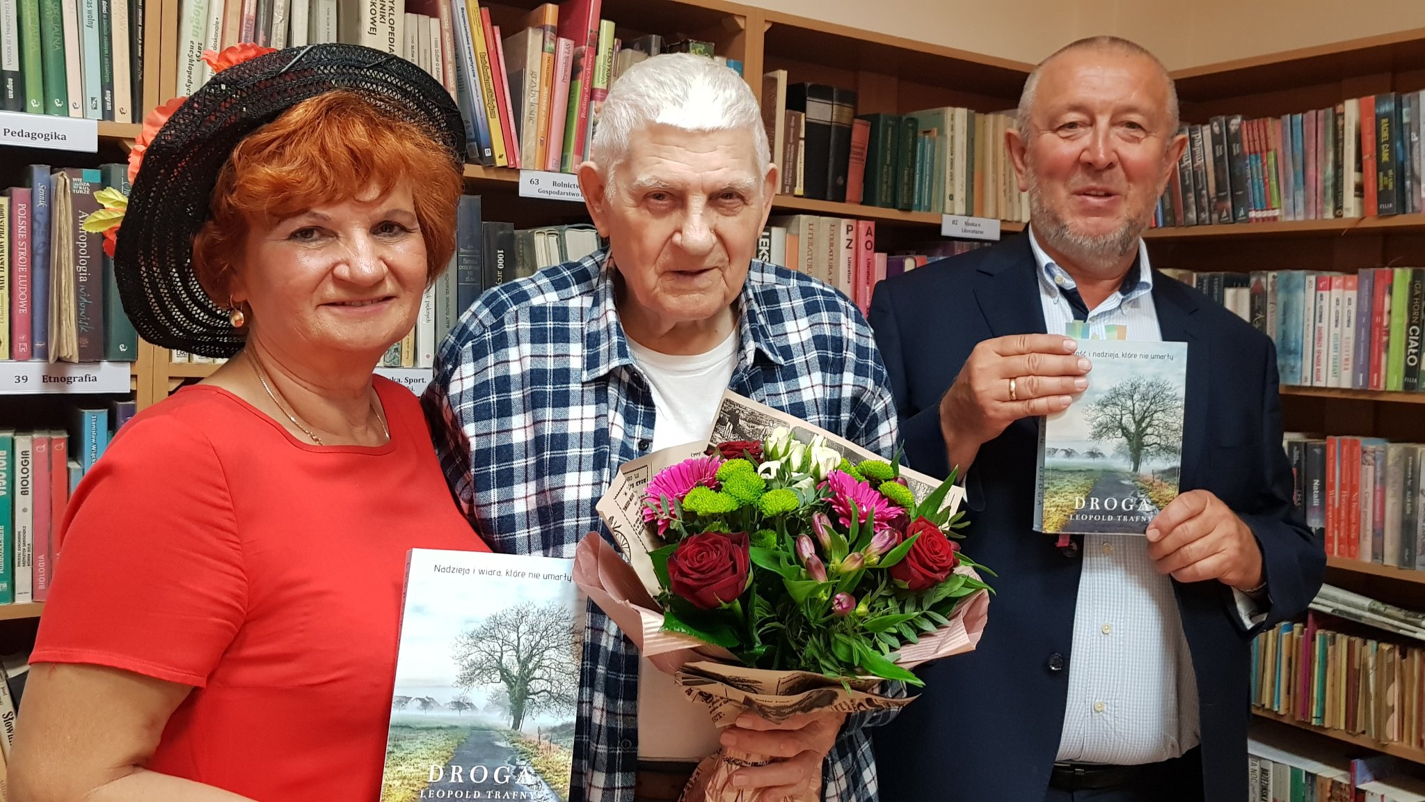 Poeta odwiedził bibliotekę w Babiaku