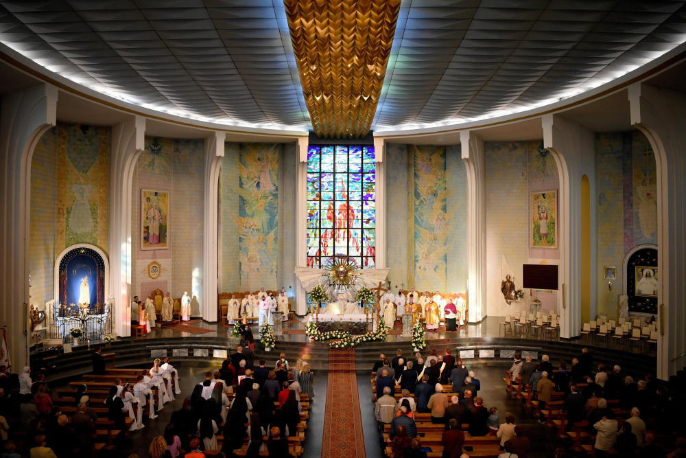 Episkopat: 20 czerwca zostaną zniesione dyspensy od uczestnictwa w niedzielnej mszy św.