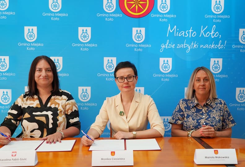 Winda zewnętrzna dla ŚDS w Kole - podpisano umowę na realizację zadania