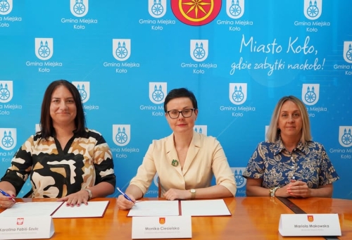 Winda zewnętrzna dla ŚDS w Kole - podpisano umowę na realizację zadania