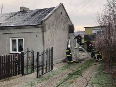 Pożar poddasza domu jednorodzinnego w Powierciu