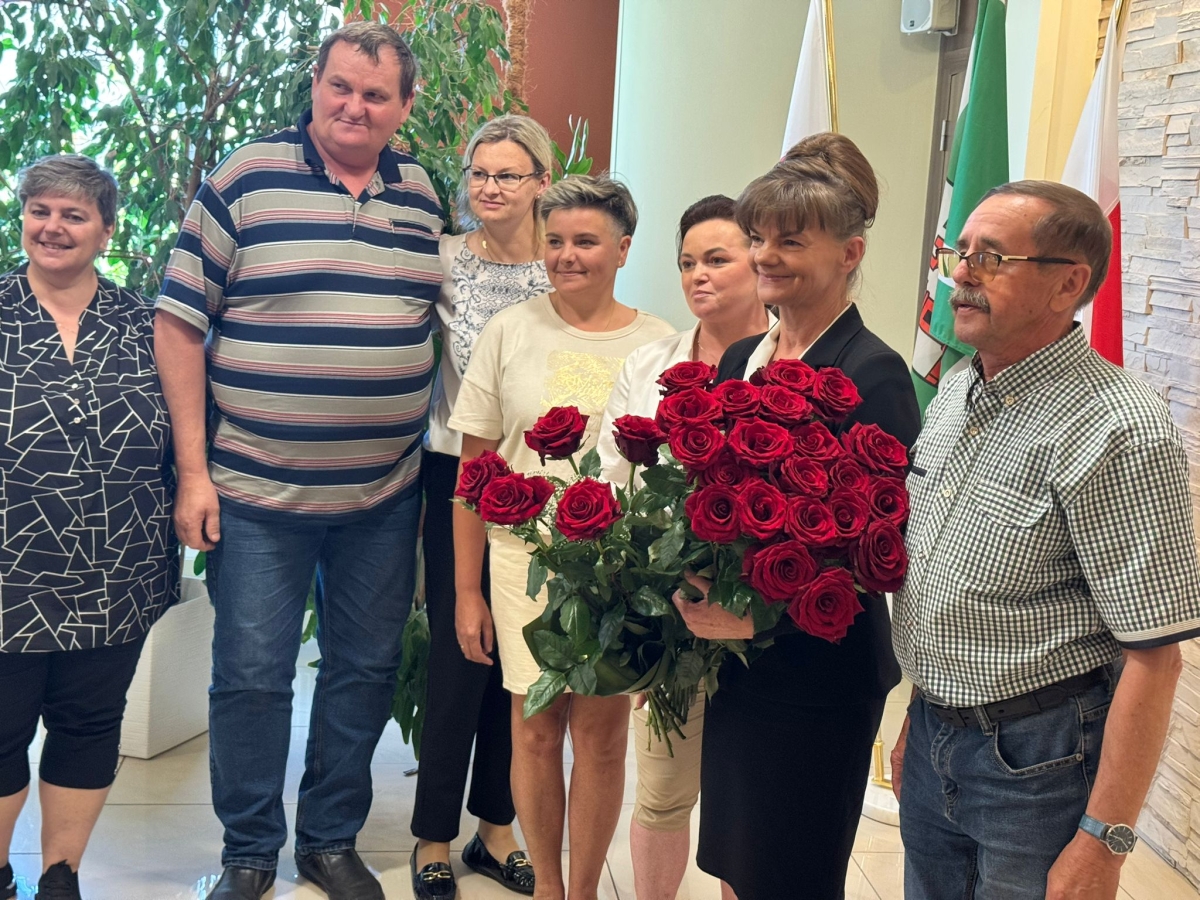 Wójt Gminy Grzegorzew z optymizmem patrzy na dalszą współpracę z radą