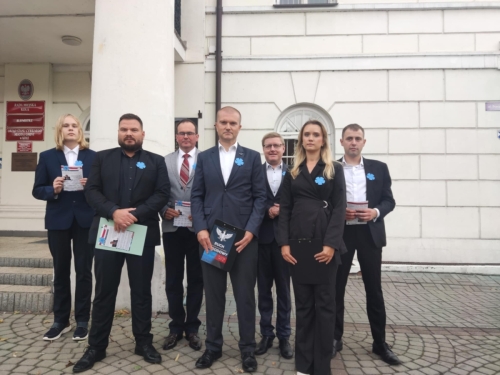 Działacze Ruchu Narodowego w powiecie kolskim uczcili 82. rocznicę Rzezi Wołyńskiej