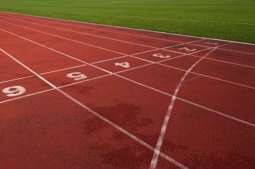 Nowa bieżnia lekkoatletyczna powstanie w Kłodawie. Inwestycja z dofinansowaniem