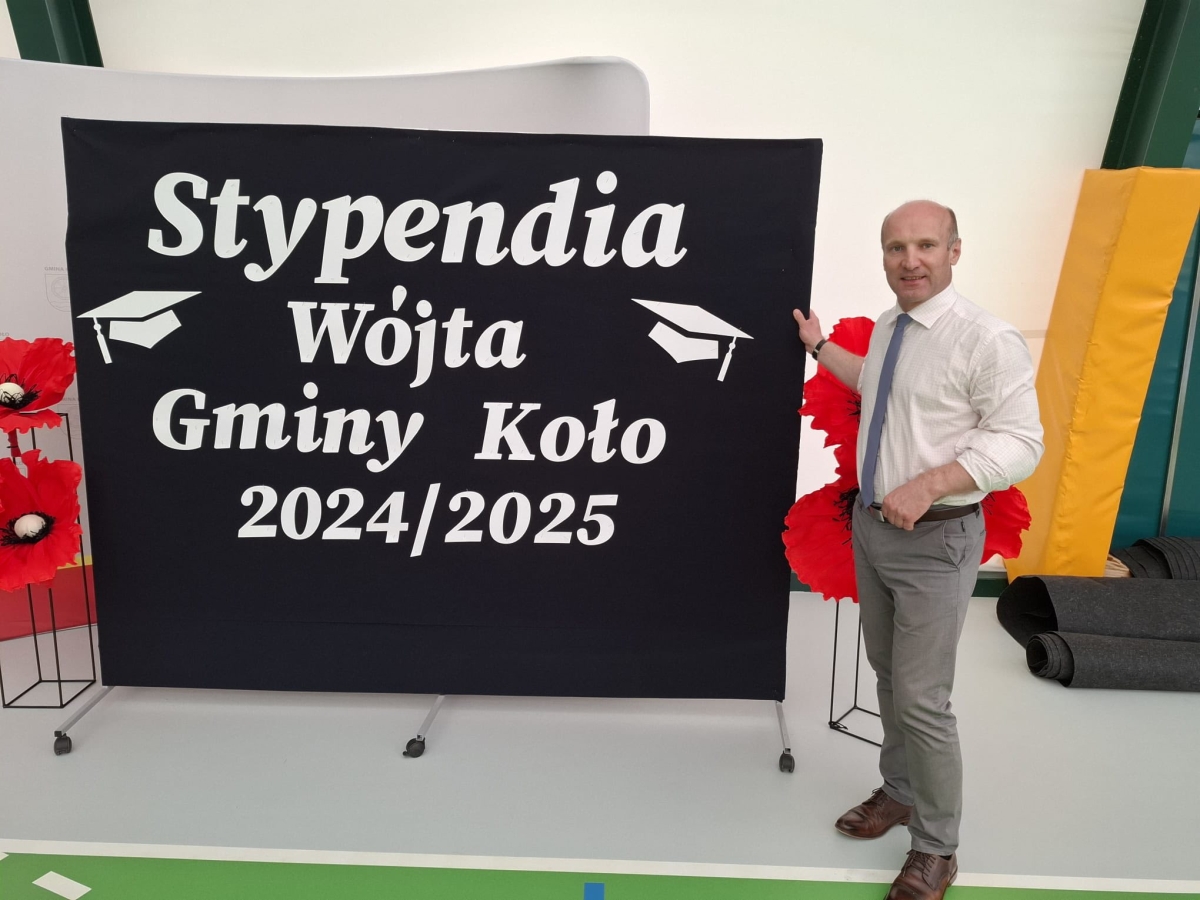Gmina Koło nagradza najzdolniejszych uczniów - uroczysta gala w nowej hali sportowej