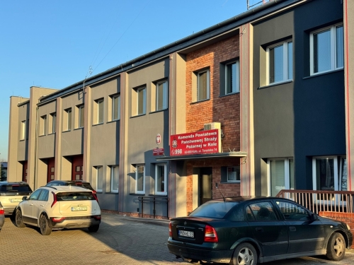 Modernizacja budynku Komendy PSP w Kole. Nowa elewacja i kolejne zmiany w planach [FOTO]