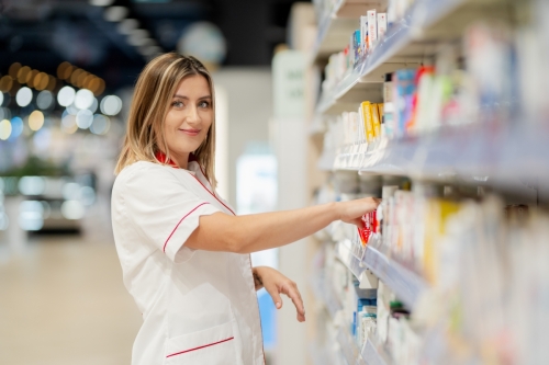 Pasty, szampony, proszki - Rossmann przecenia tak wiele produktów