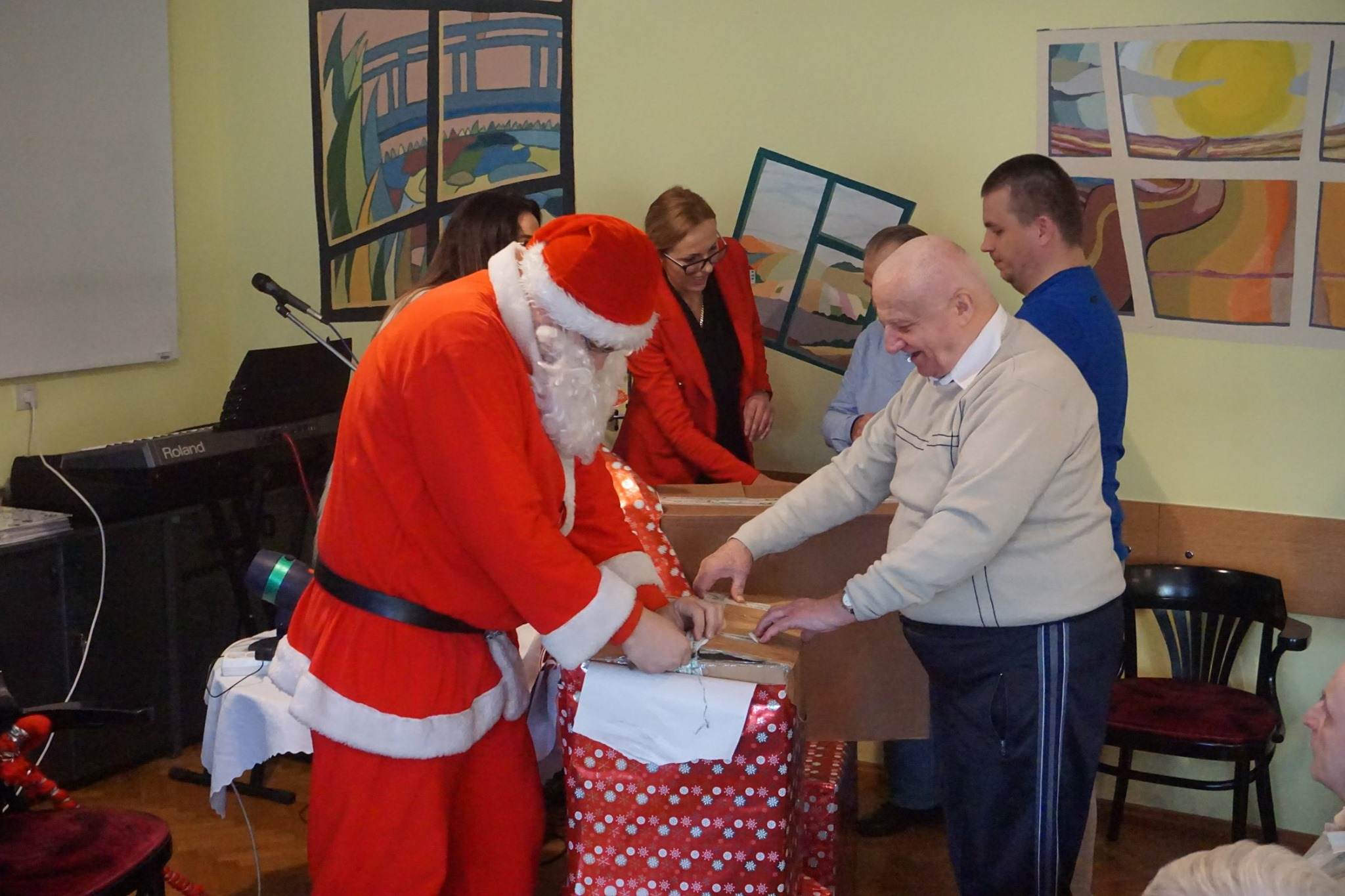 Mikołaj odwiedził Dom Pomocy Społecznej w Kole