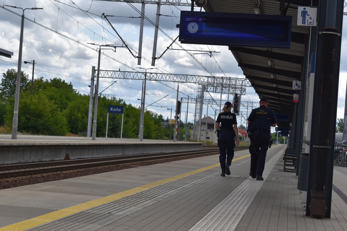 Podróżuj bezpiecznie - wspólne działania policji i SOK
