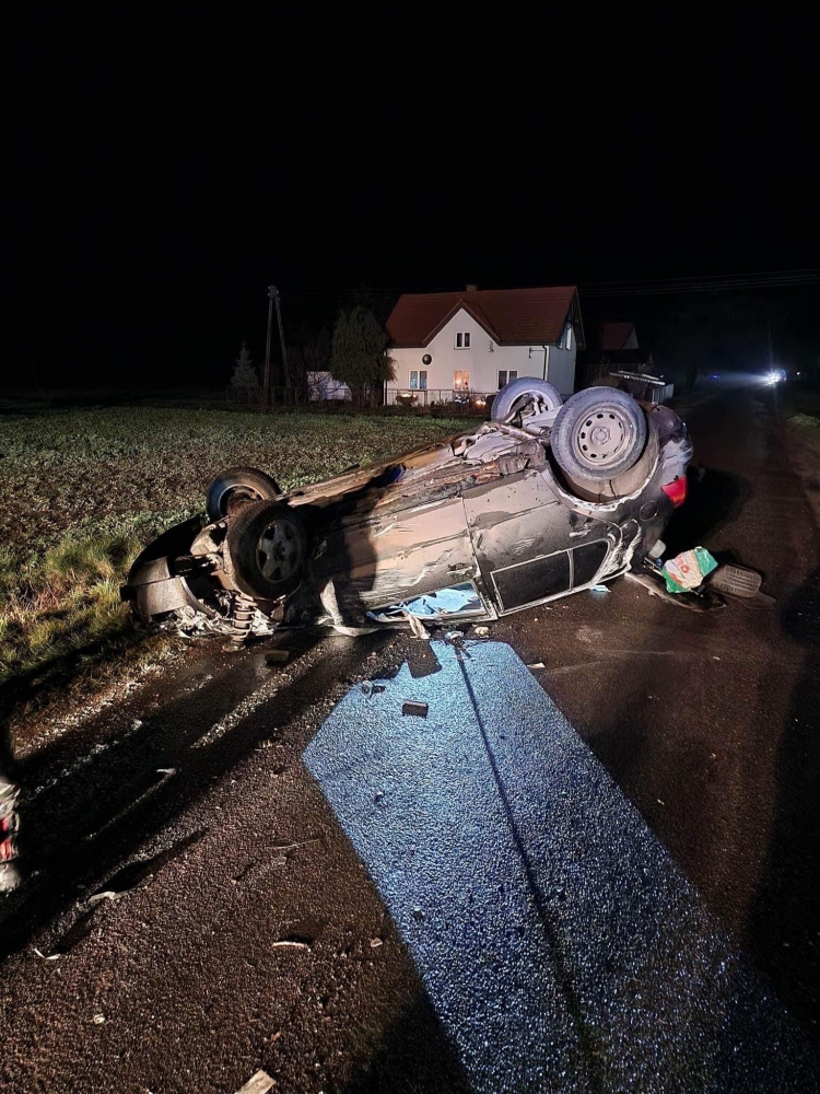 Wjechał w zaparkowany samochód i uciekł pozostawiając pojazd. Jaki był powód ucieczki?