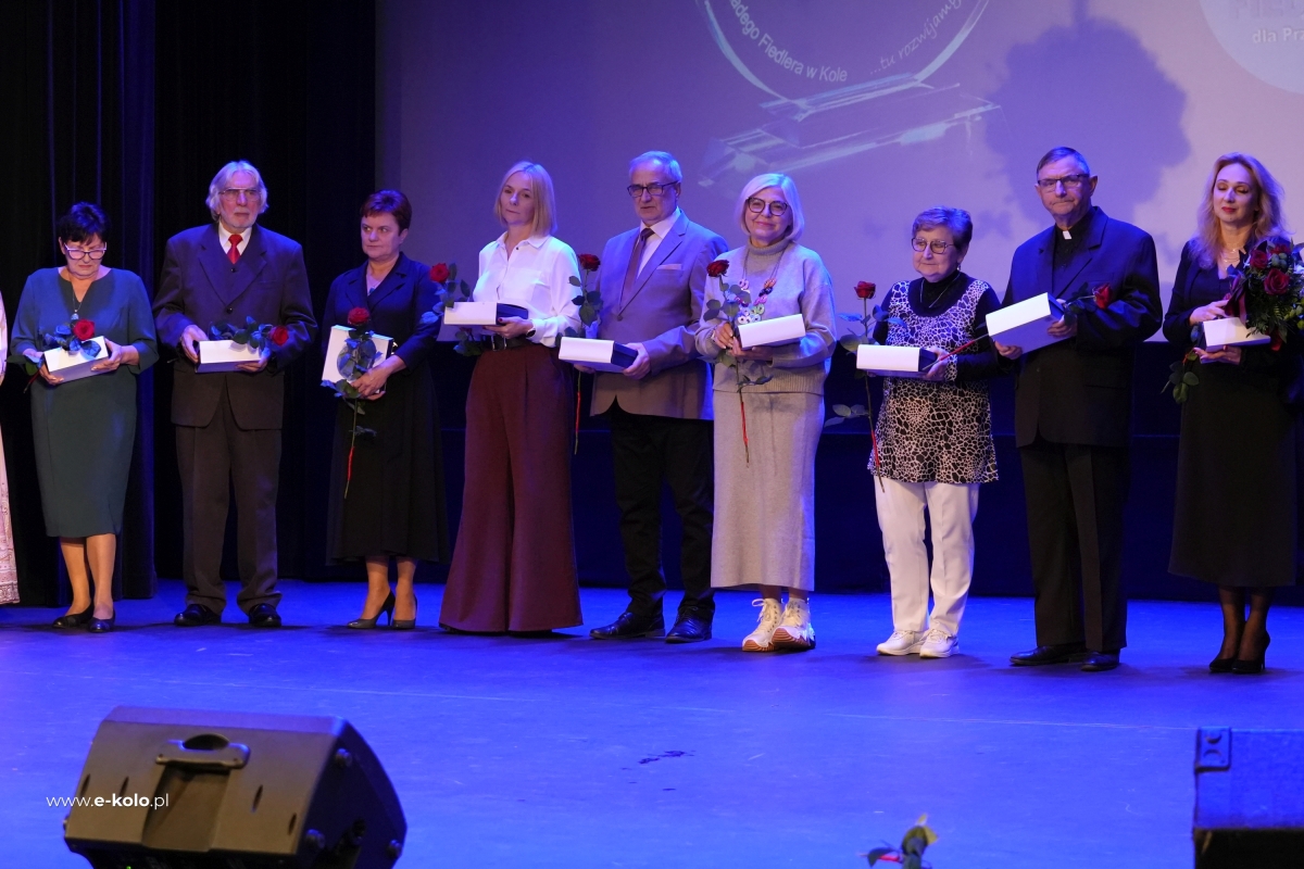 40 lat Szkoły Podstawowej nr 5 w Kole. Czas na wspomnienia i podziękowania [WIDEO] [FOTO]