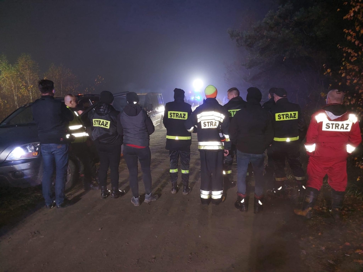 Wiele jednostek, dron, pies i godziny poszukiwań. Mężczyzna odnaleziony nad ranem