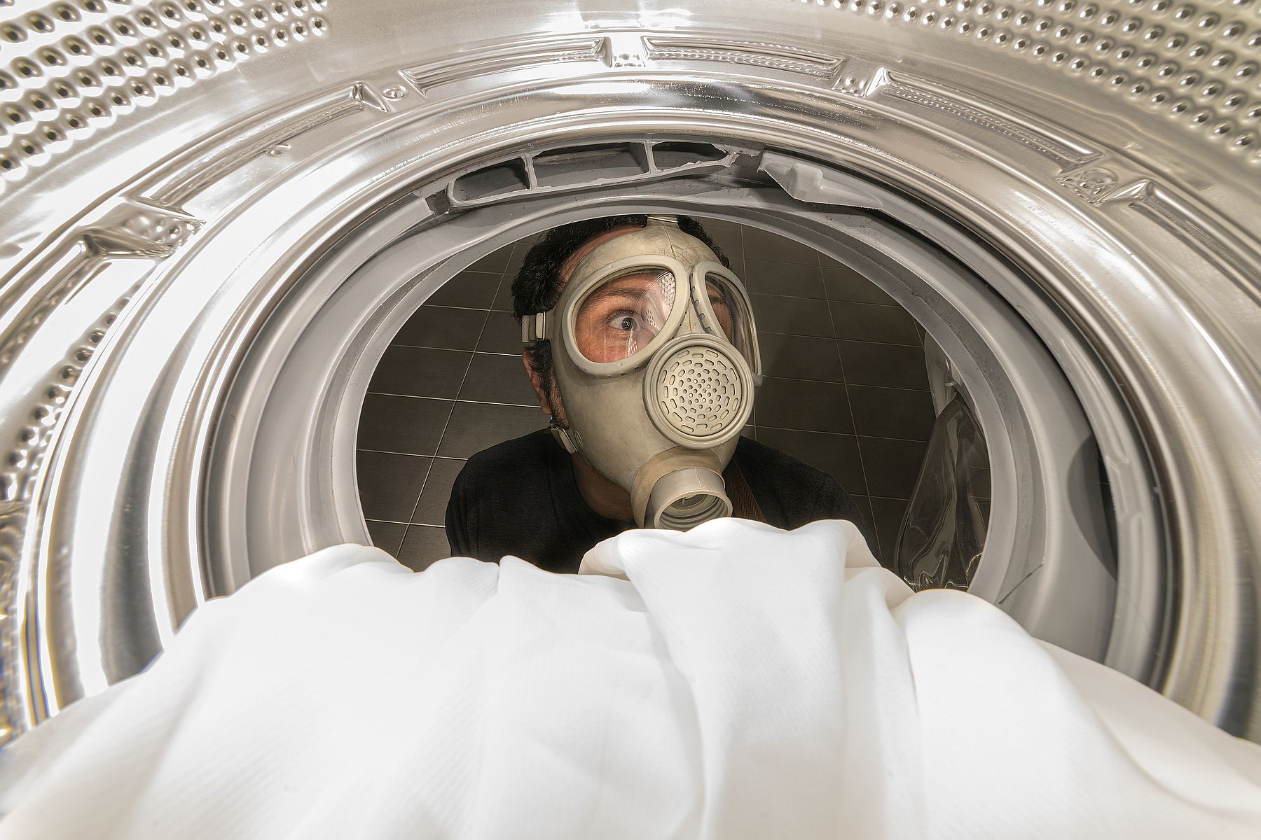 Jak usunąć nieprzyjemny zapach z pralki? Oto najlepsze sposoby