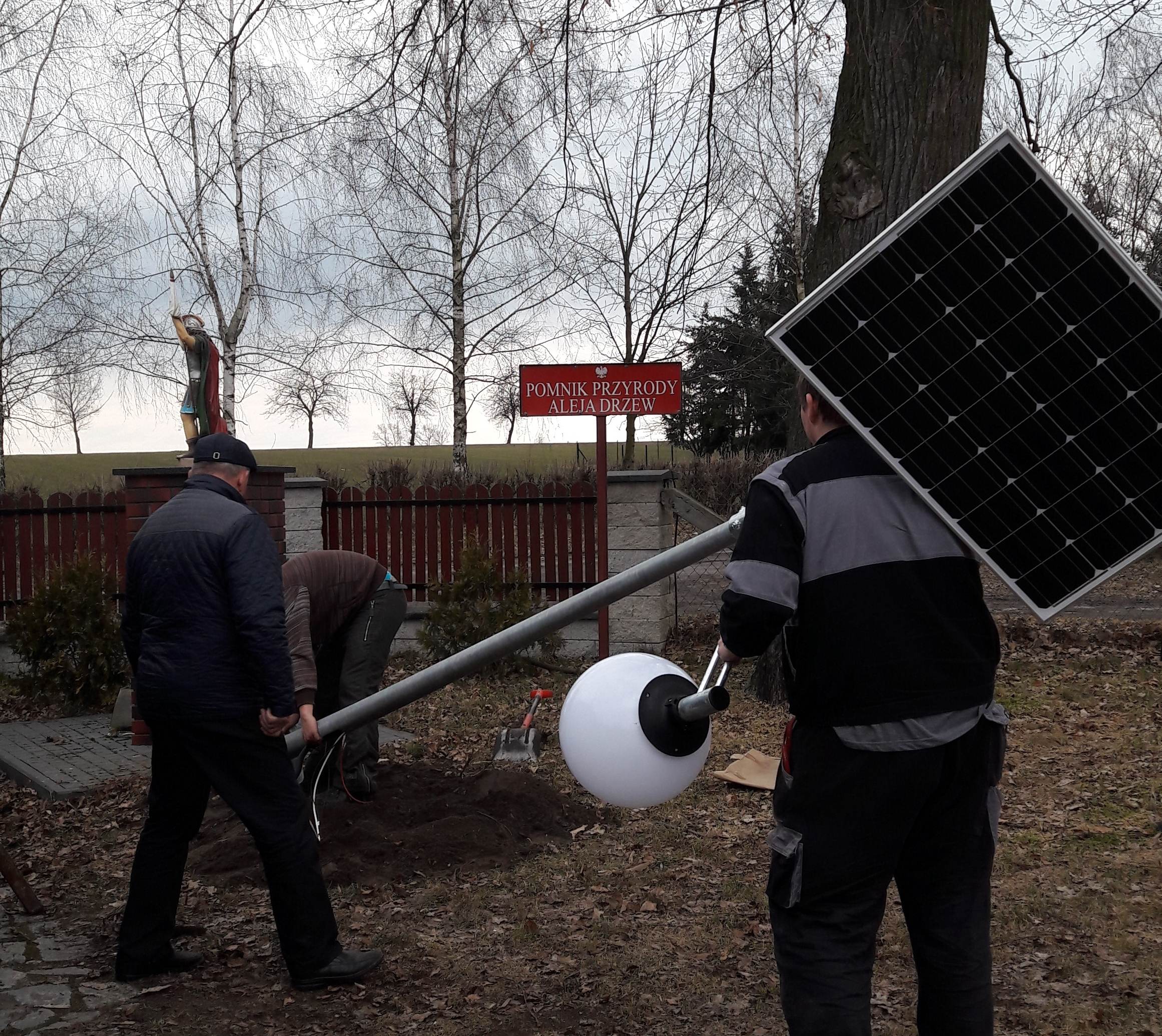 Lampy solarne w Gminie Kłodawa