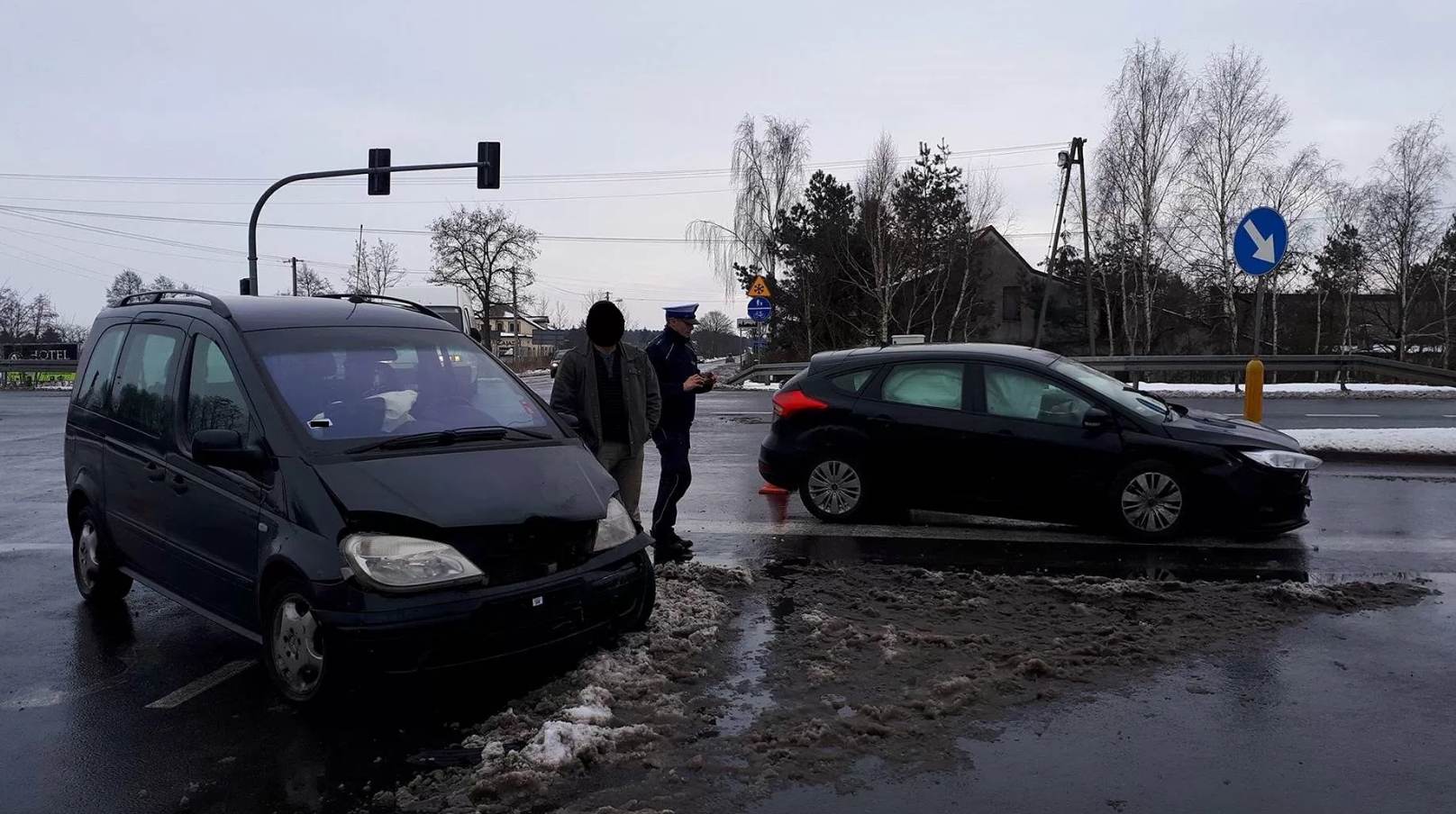 Sprawca kolizji nie ustąpił pierwszeństwa na skrzyżowaniu