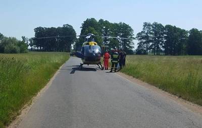 Motocyklista wjechał w rowerzystów. Rannego zabrało LPR!