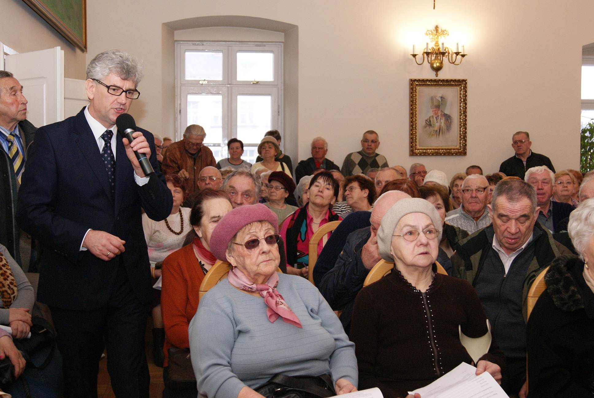 Seniorzy cieszą się z nowych uprawnień