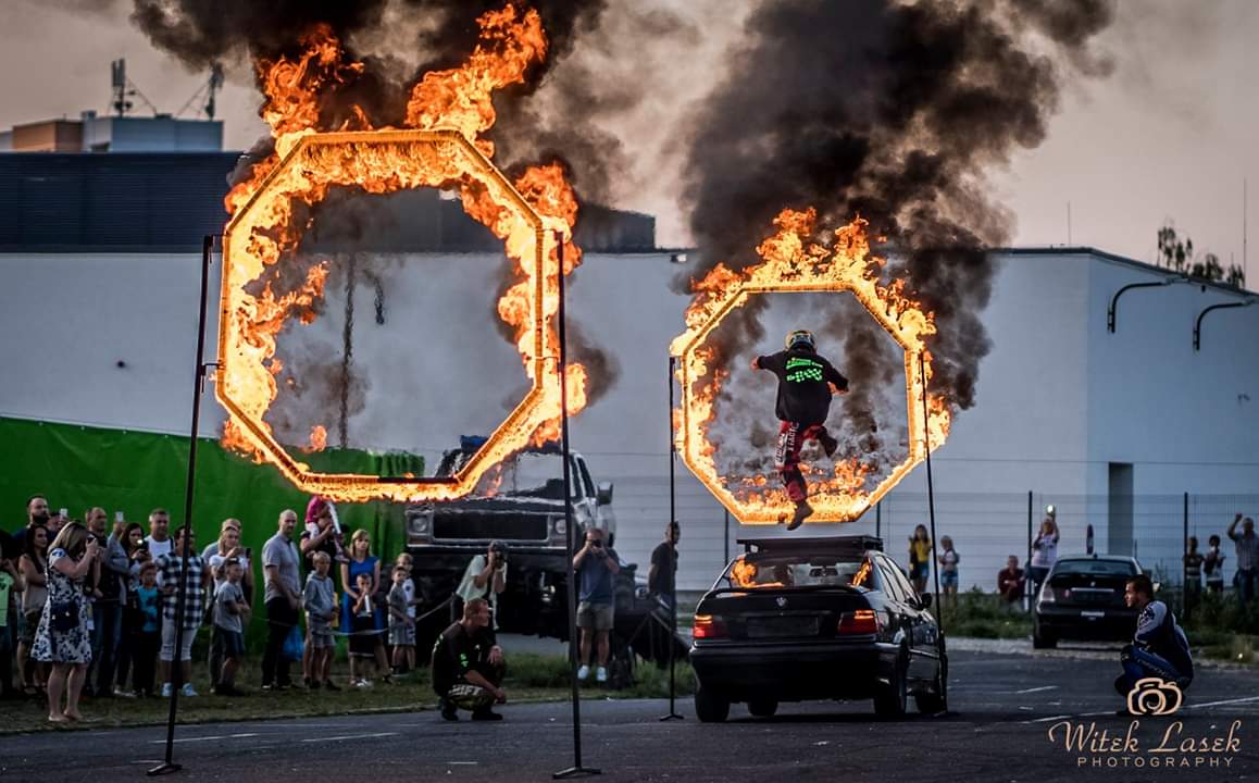 Nasze miasto odwiedzi grupa kaskaderów. Zapraszamy na pokaz!