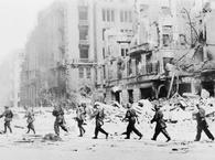 79 lat temu w Warszawie wybuchło powstanie - największa akcja zbrojna podziemia w okupowanej przez Niemców Europie