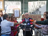 PKW odrzuciła sprawozdanie finansowe komitetu PiS z wyborów parlamentarnych