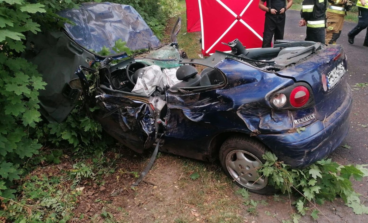 Tragedia na drodze. Dwie osoby poniosły śmierć na miejscu! AKTUALIZACJA