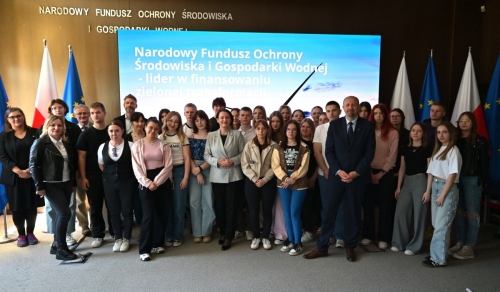 Uczniowie technikum z Koła odwiedzili NFOŚiGW i poznali kulisy działania Funduszu [FOTO]