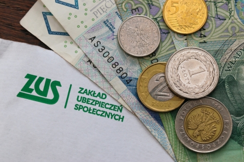 ZUS pozwoli dorabiać więcej! Sprawdź, ile możesz zyskać od czerwca