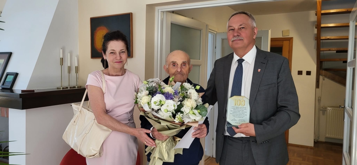 Setne urodziny mieszkańca gminy Babiak. Najlepsze życzenia od włodarza