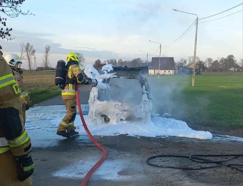 To nie było typowe gaszenie samochodu - ulatniał się gaz LPG!