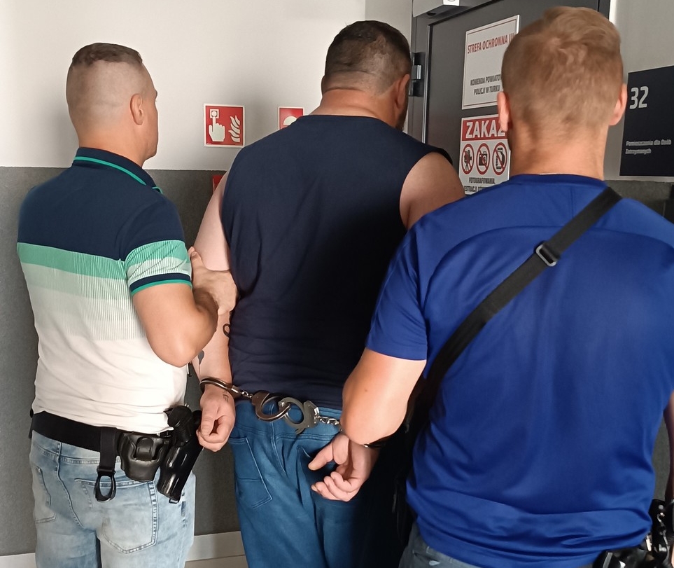 Kierowca z Białorusi przyłapany na kradzieży paliwa