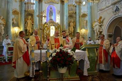 Biskup Mering odwiedził kolskich bernardynów