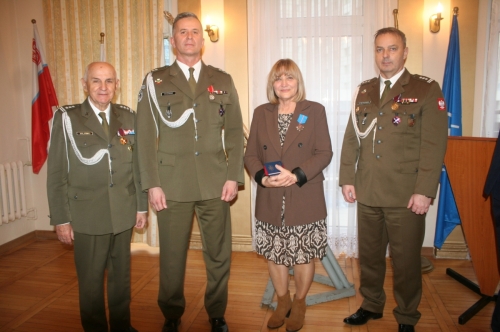  Teresa Brzoska odznaczona medalem Za Zasługi dla Województwa Wielkopolskiego