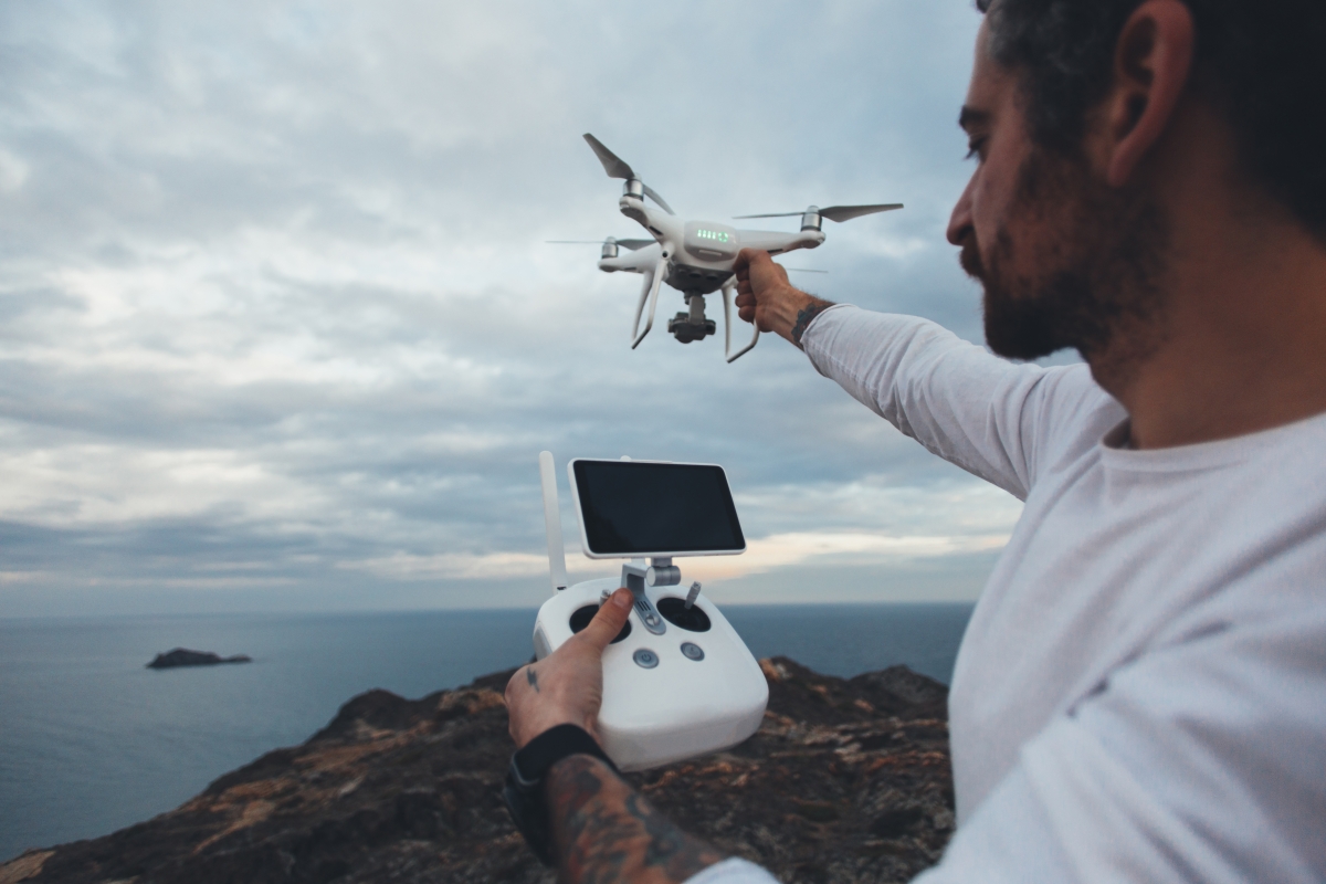 DJI Mini 4 Pro - dlaczego warto wybrać ten model drona?