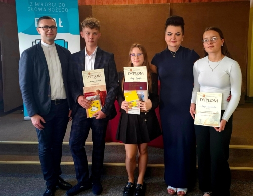 Uczniowie z Głębokiego zwycięzcami diecezjalnego konkursu biblijnego