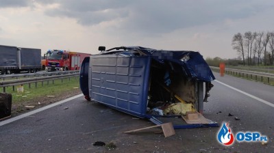 Wypadek na kolskim odcinku A2. Bus blokował dwa pasy