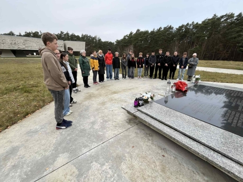 Rocznica egzekucji mieszkańców powiatu kolskiego w Lesie Rzuchowskim
