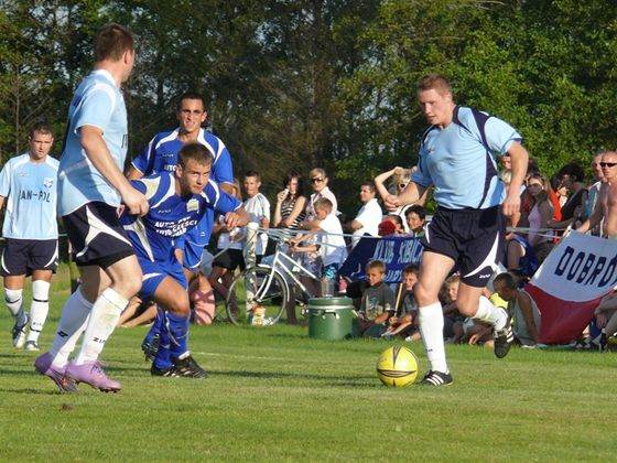 Piłkarskie derby dla Górnika